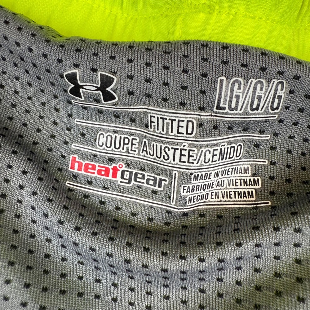 Under Armour HeatGear Mens Large Neon Yellow Black Athletic Shorts Running - Picture 3 of 5